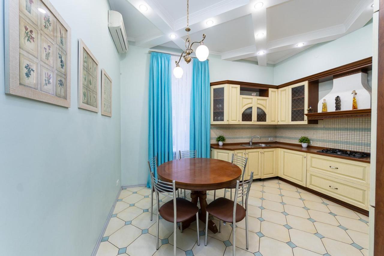 Apartament On Independence Square Київ Екстер'єр фото